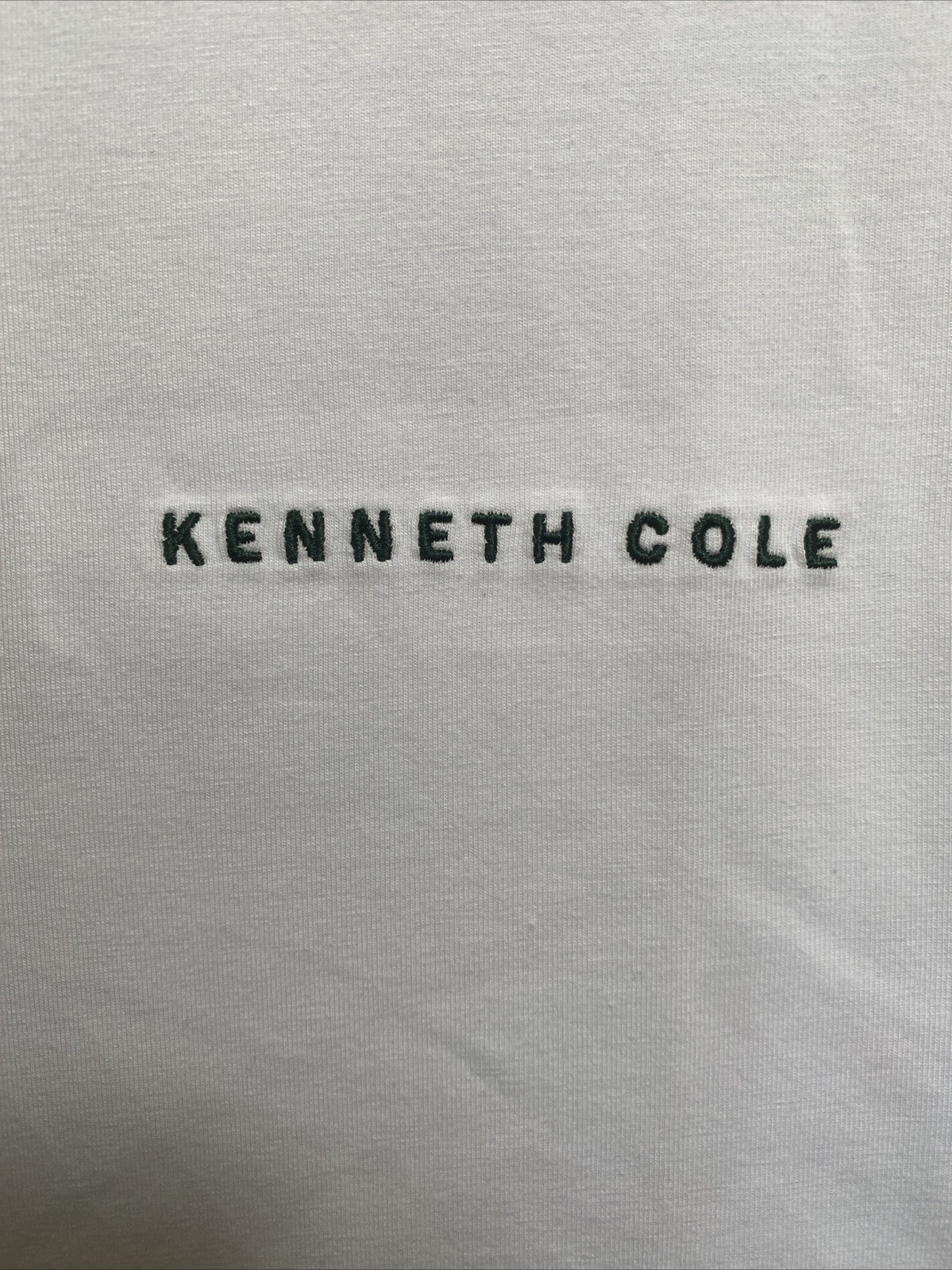 Kenneth Cole City Dweller Large T-Shirt White Short Sleeve Small Logo $49
