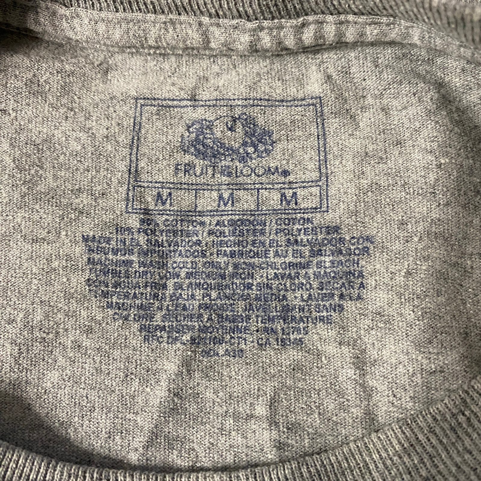 Fruit Of The Loom T Shirt sz M Gray Cotton Blend Normcore Minimalist Everyday