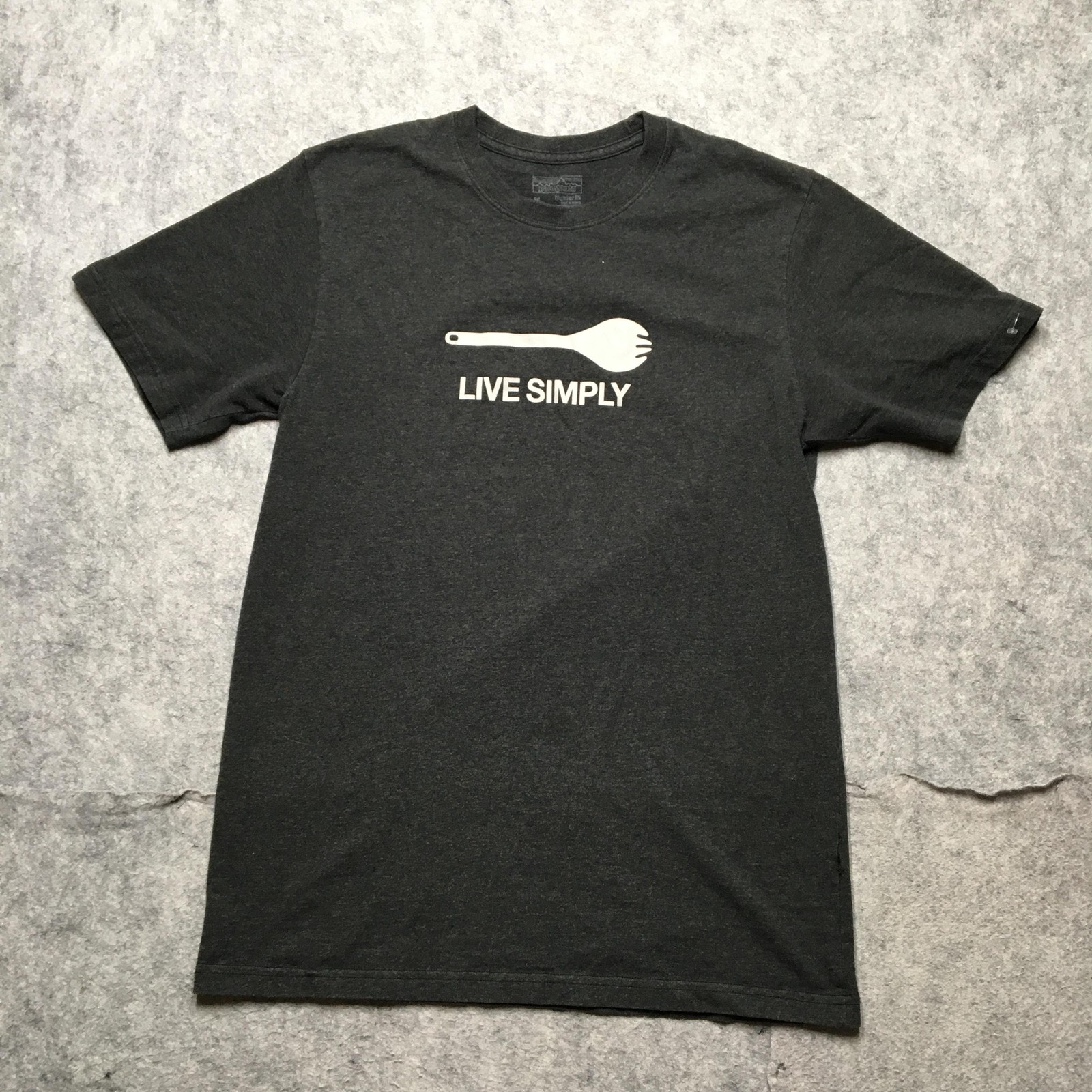 Patagonia Shirt Mens Medium Gray Live Simply Graphic Tee Regular Fit Outdoor
