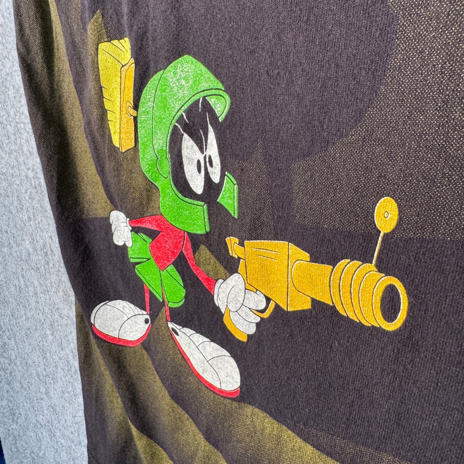 Vintage 1992 Marvin The Martian Looney Tunes Shadow Shirt Wild Oats Size XL AOP