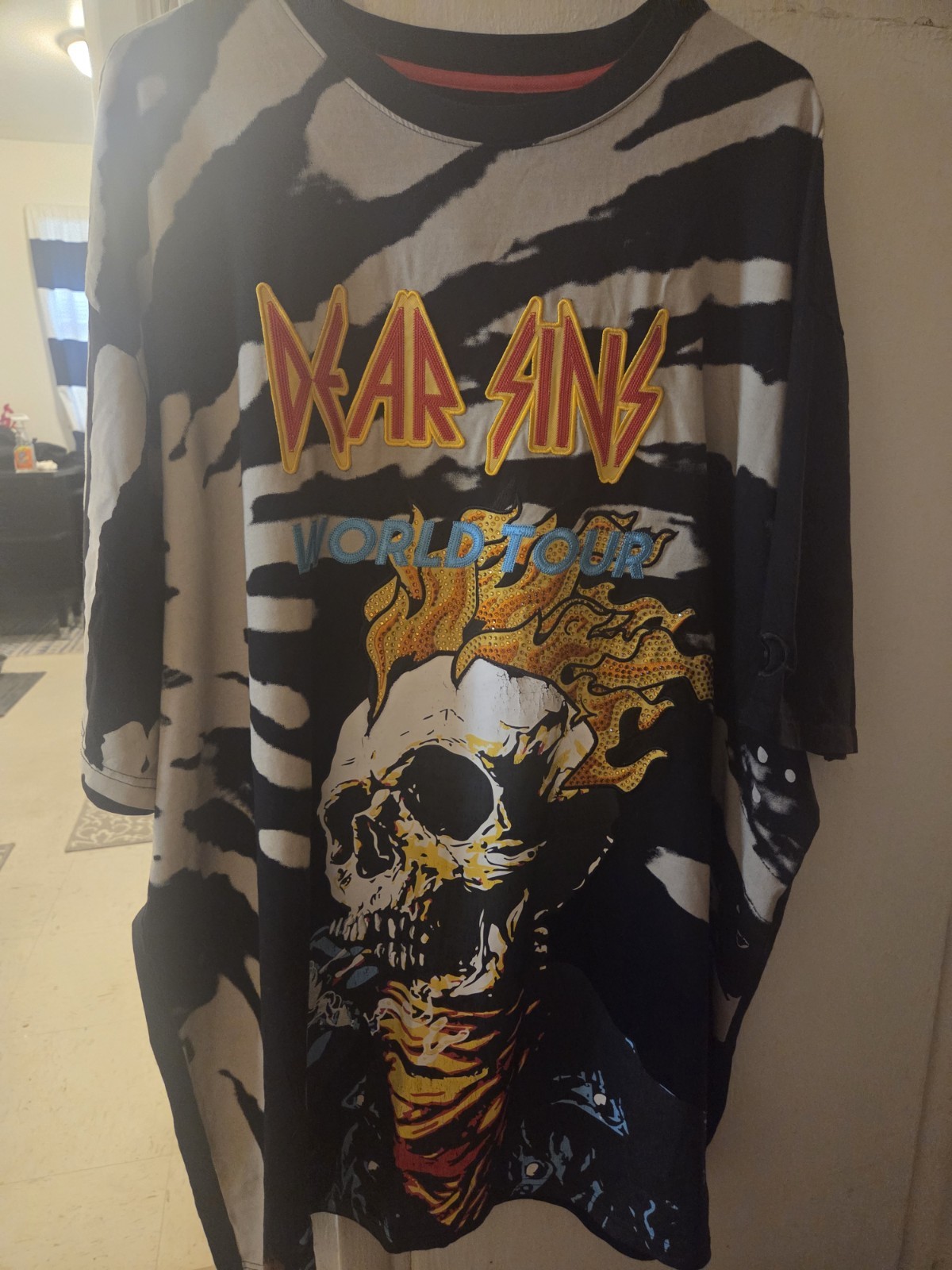 Dear Sins World Tour Skull Flame Tee XL All Over Print Graphic Streetwear Punk