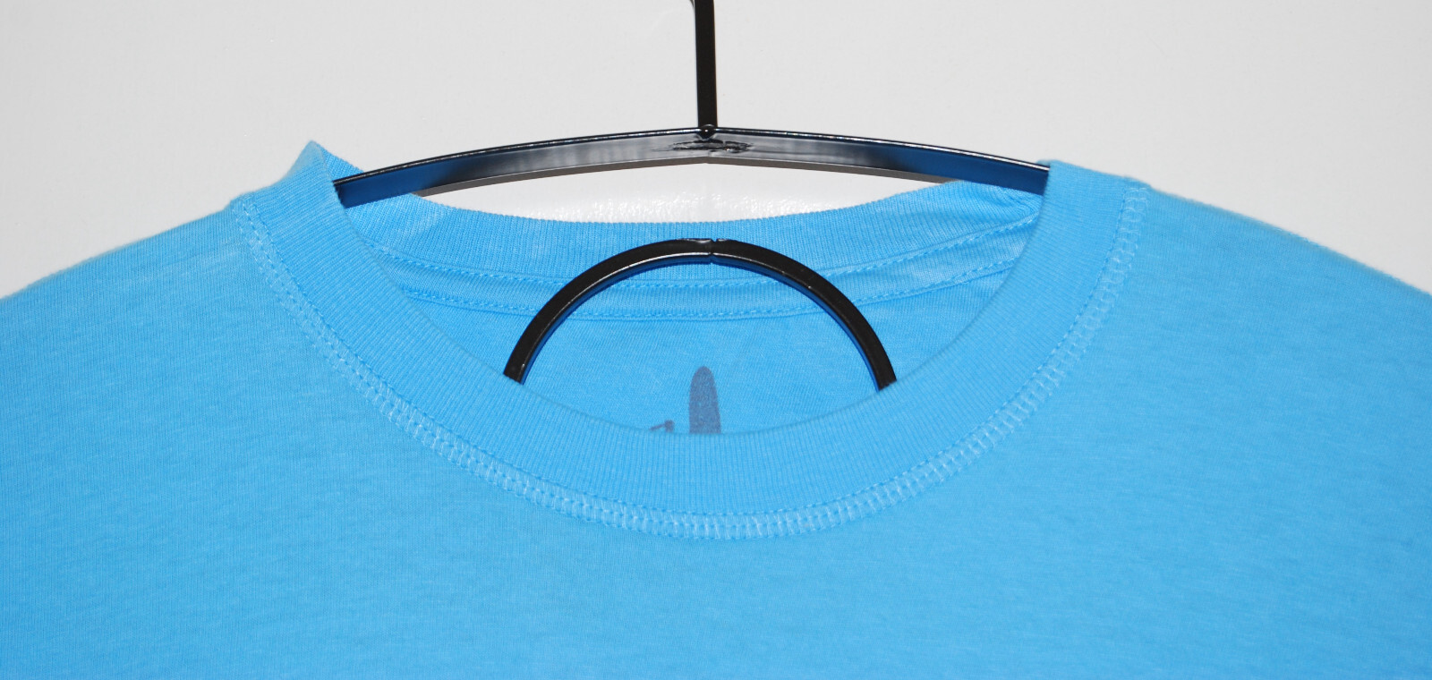 NWT johnnie-O. Men&rsquo;s Maliblu Blue Surf Wagon SS Crew T-Shirt sz M L XL