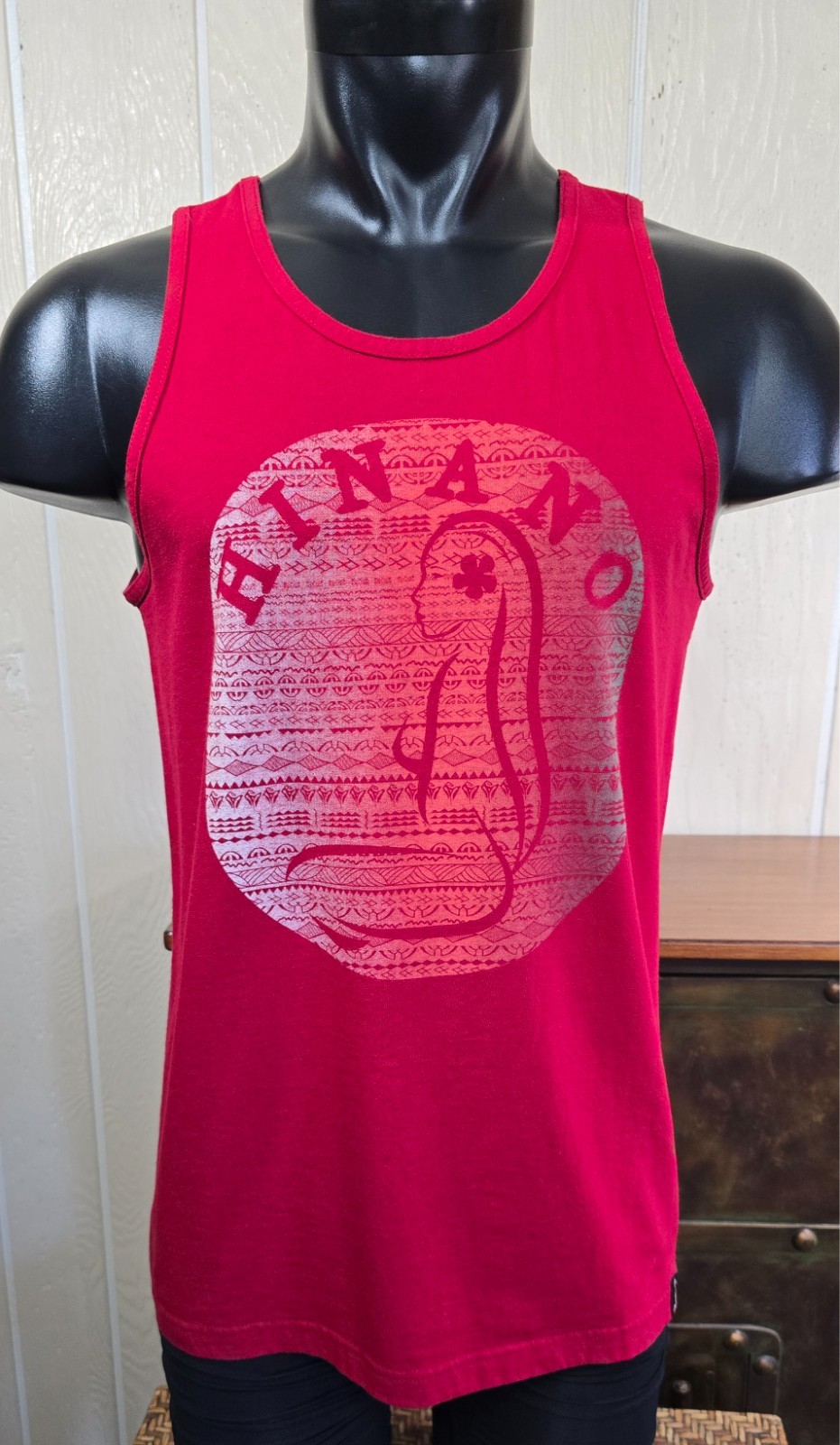 Hinano Tahiti Island Girl Red Tahiti Sleeveless Tank Top T-Shirt Sz M