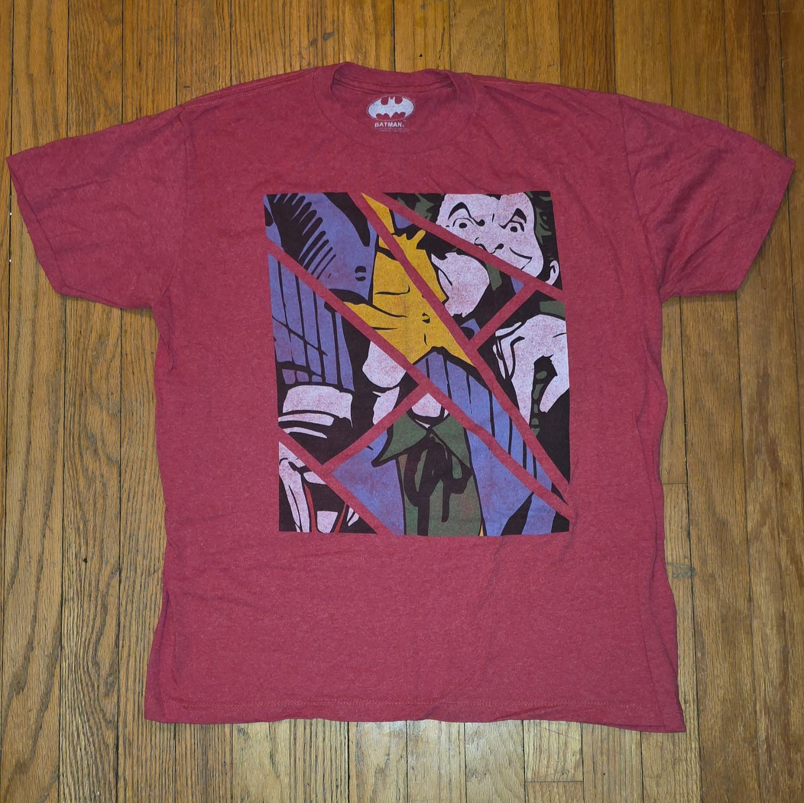 Joker In Pieces Men&rsquo;s T-Shirt LARGE / L [Batman 100% cotton great USED]