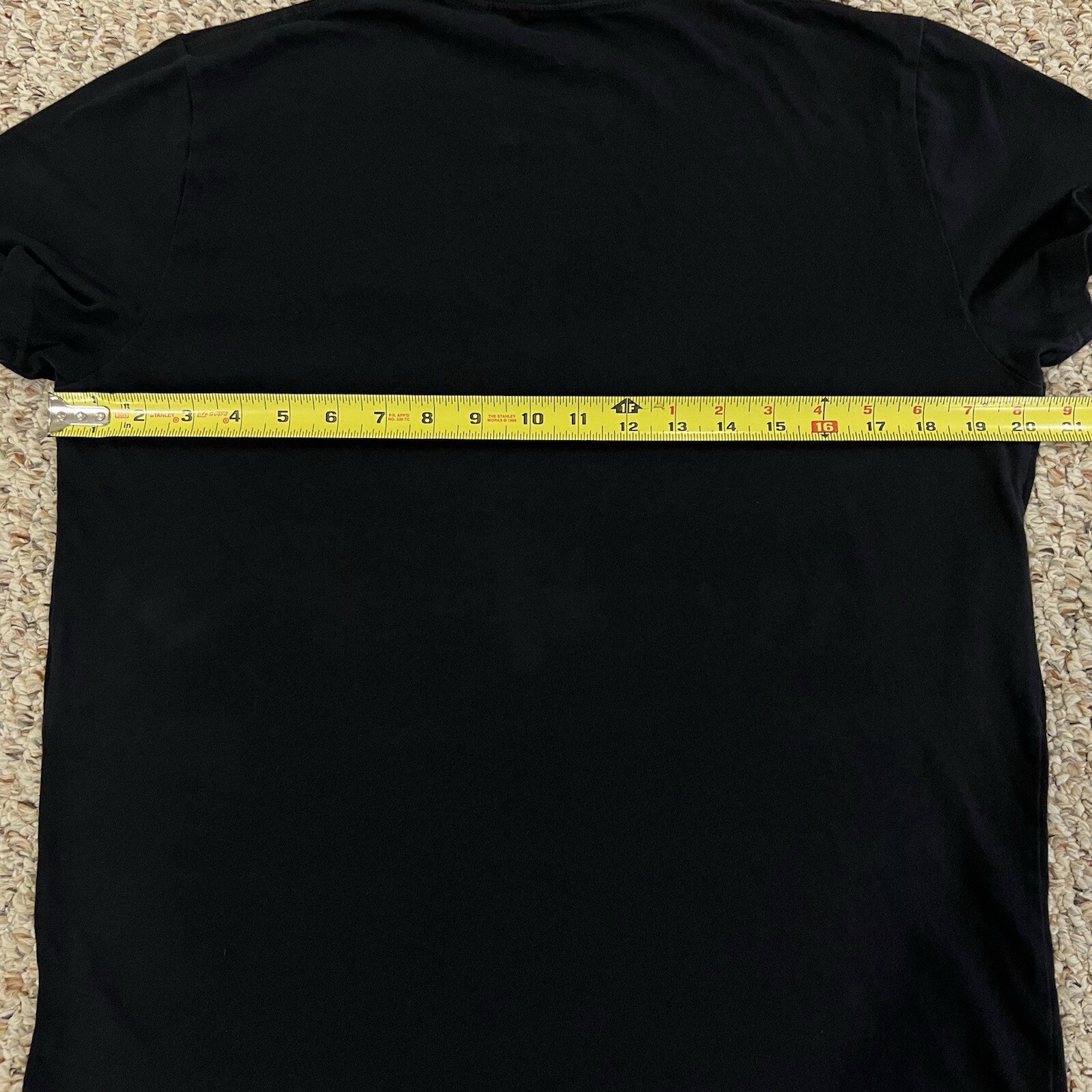 Hollister Tshirt Mens Must Have Collection Short Sleeve Shirt