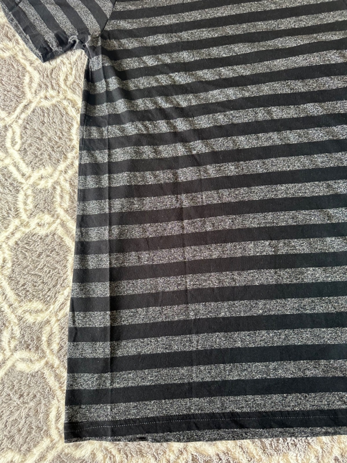 BDG Slim Fit Men&rsquo;s Crew Neck T-Shirt Striped L Black & Gray