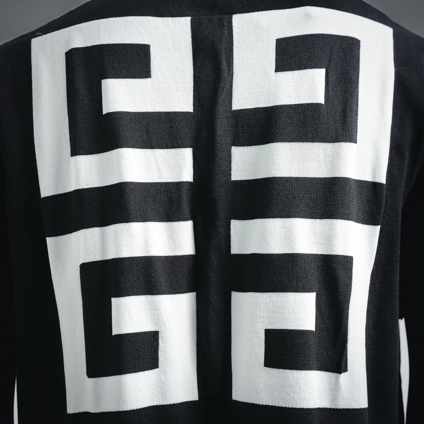 Givenchy Black Knit T-Shirt 4G Logo Back Graphic Short Sleeve Men’s