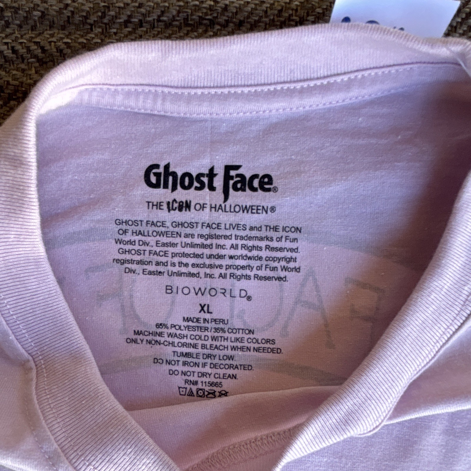 Bioworld Ghost Face Scream Pink Graphic Print Crew Neck T-Shirt Men’s XL