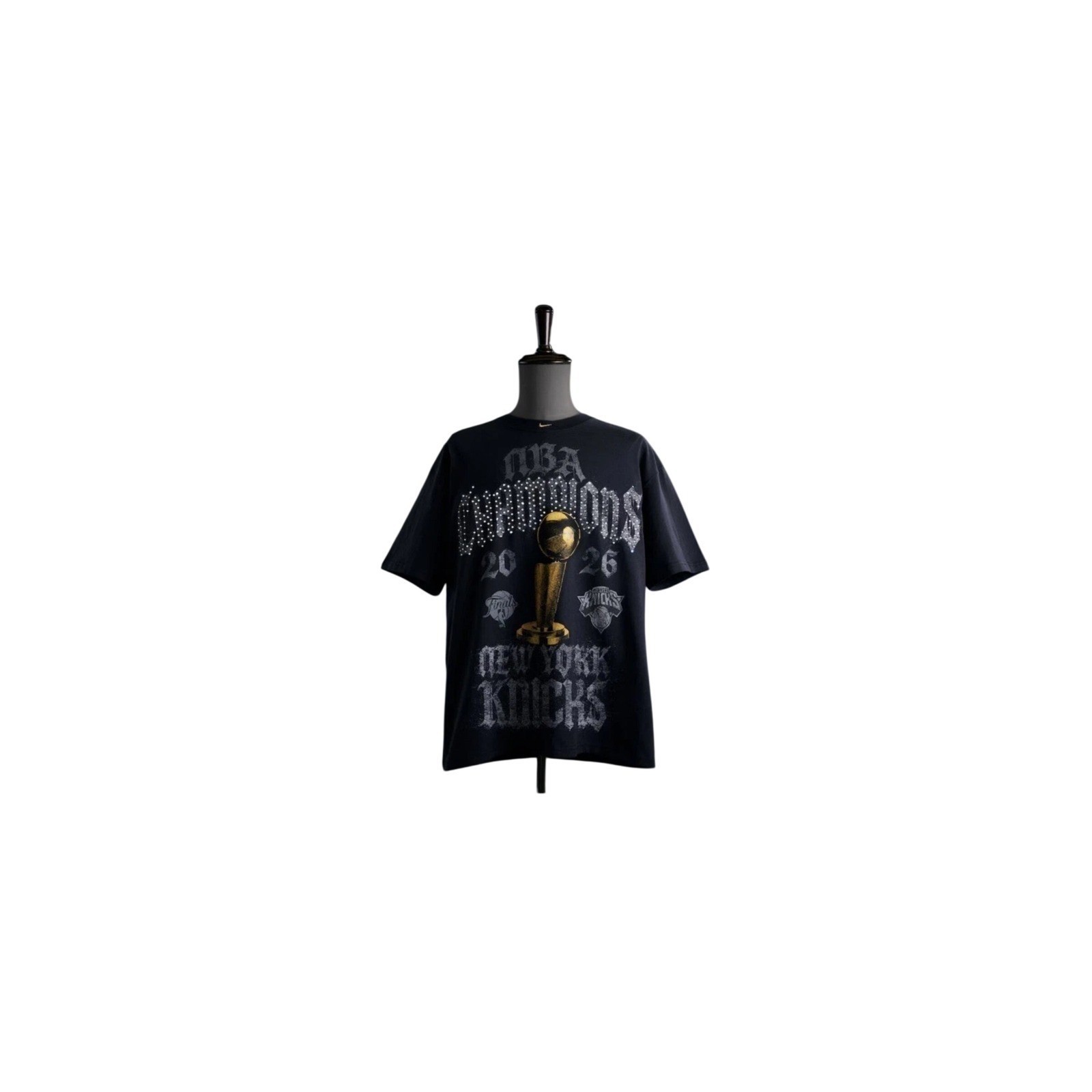 Nike NBA Champions New York Knicks 2026 Crystal Rhinestone T Loose Fit Black L