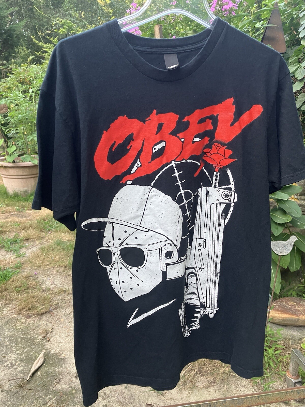 Men&rsquo;s Obey Black Hockey Mask Gun T-Shirt L Crew Streetwear Cotton Crosshairs Y2K