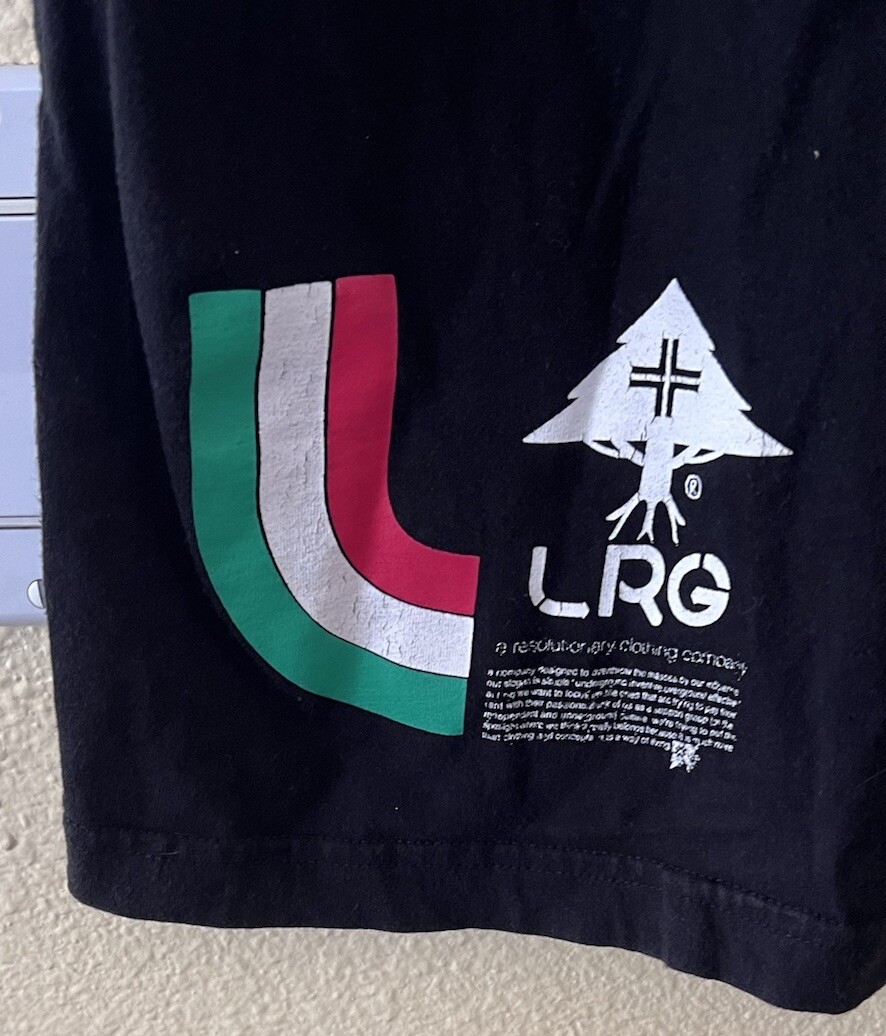 LRG Lifted Research Group TREE LOGO Men&rsquo;s Black T-Shirt Size L