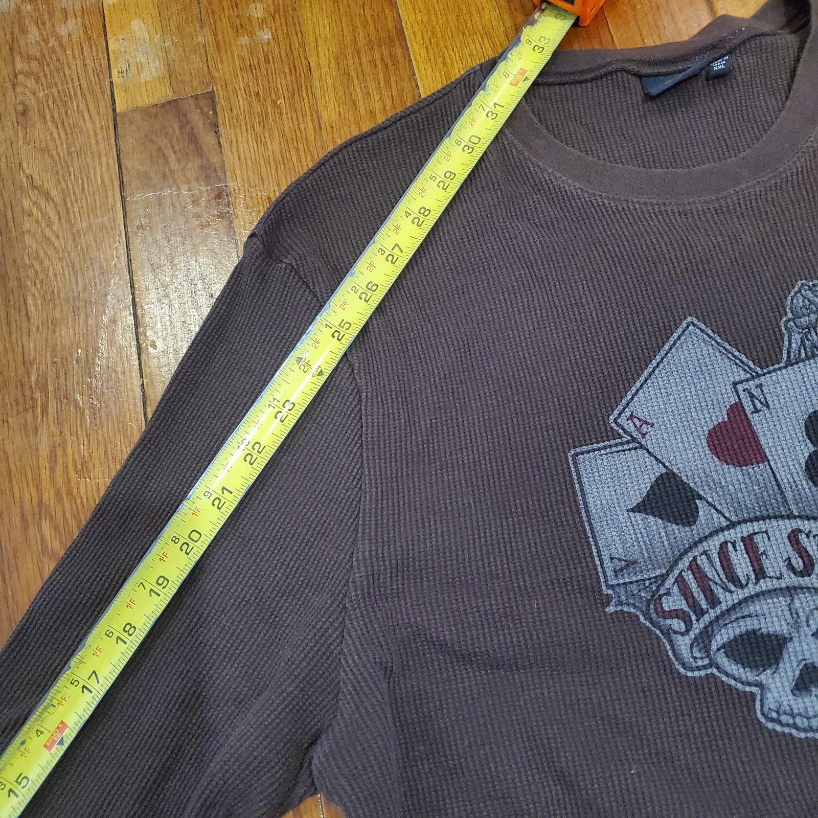 Vans Thermal Shirt Mens 2XL Brown Skull Poker Cards Graphic Long Sleeve Tee