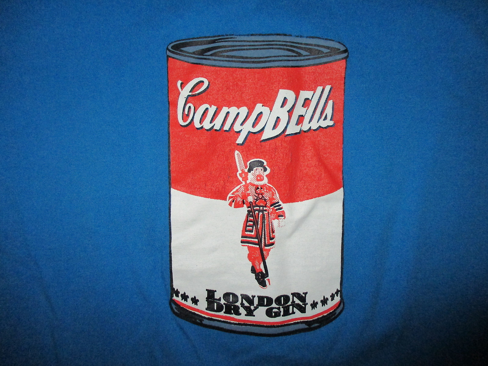 POP ART T SHIRT Dry Gin Camp bells London Soup can Beefeater Lois Knits SMALL