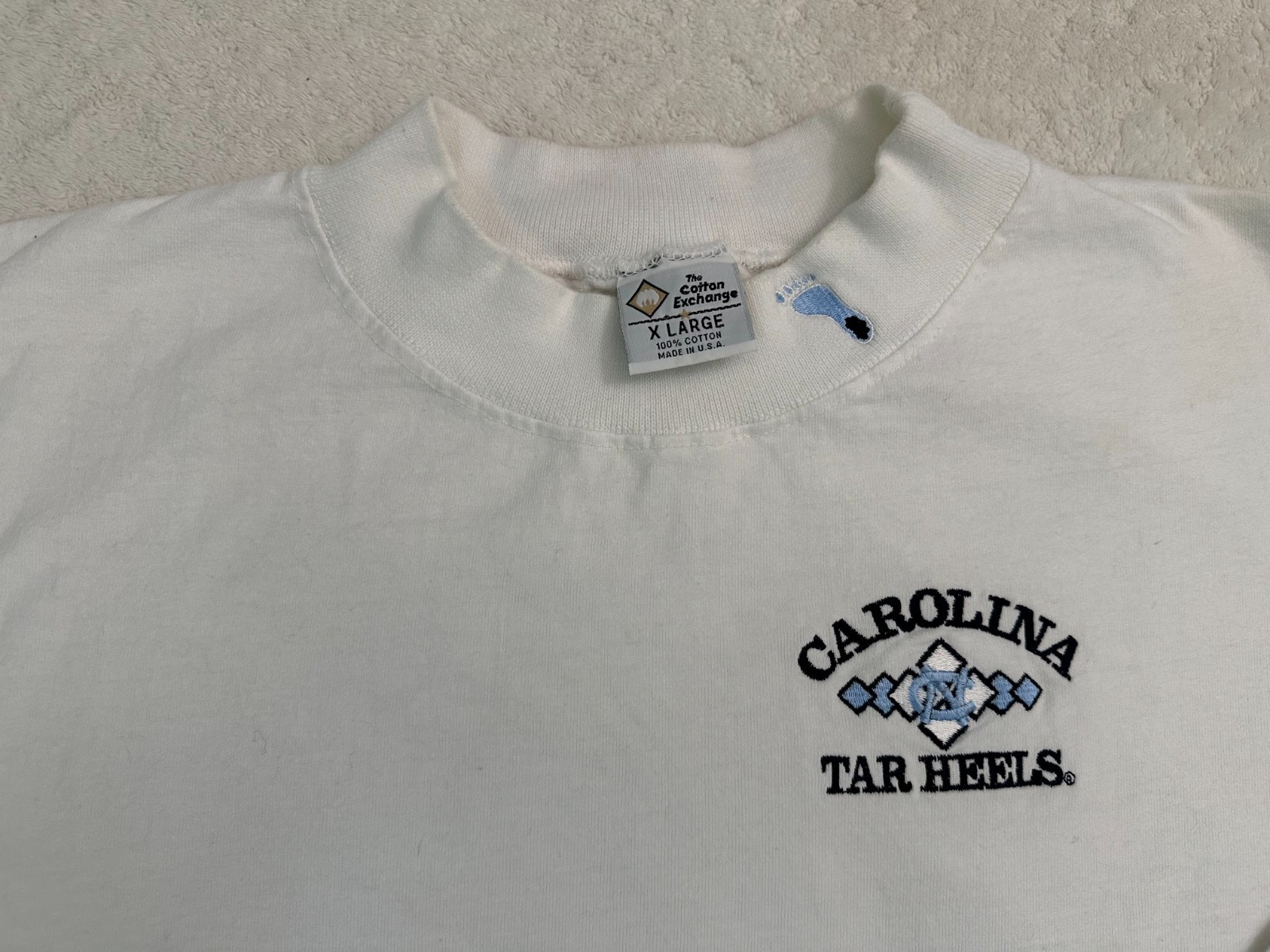 Vintage 1990s 90s University North Carolina Tar Heels Long Sleeve T-Shirt, XL