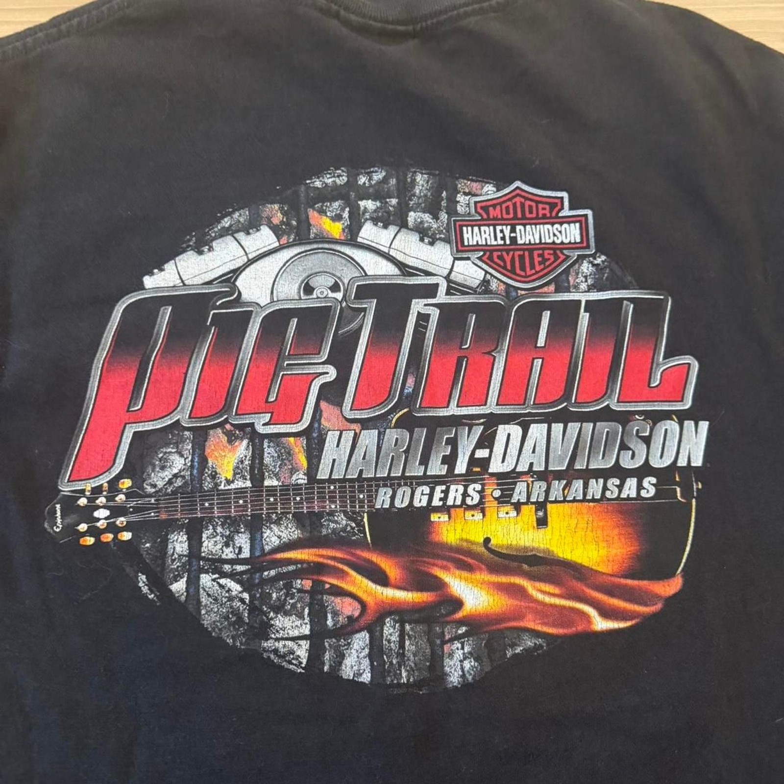 Y2K Harley Davidson “Screw it, Let’s Ride” Pig Trail Biker graphic Tee Sz large