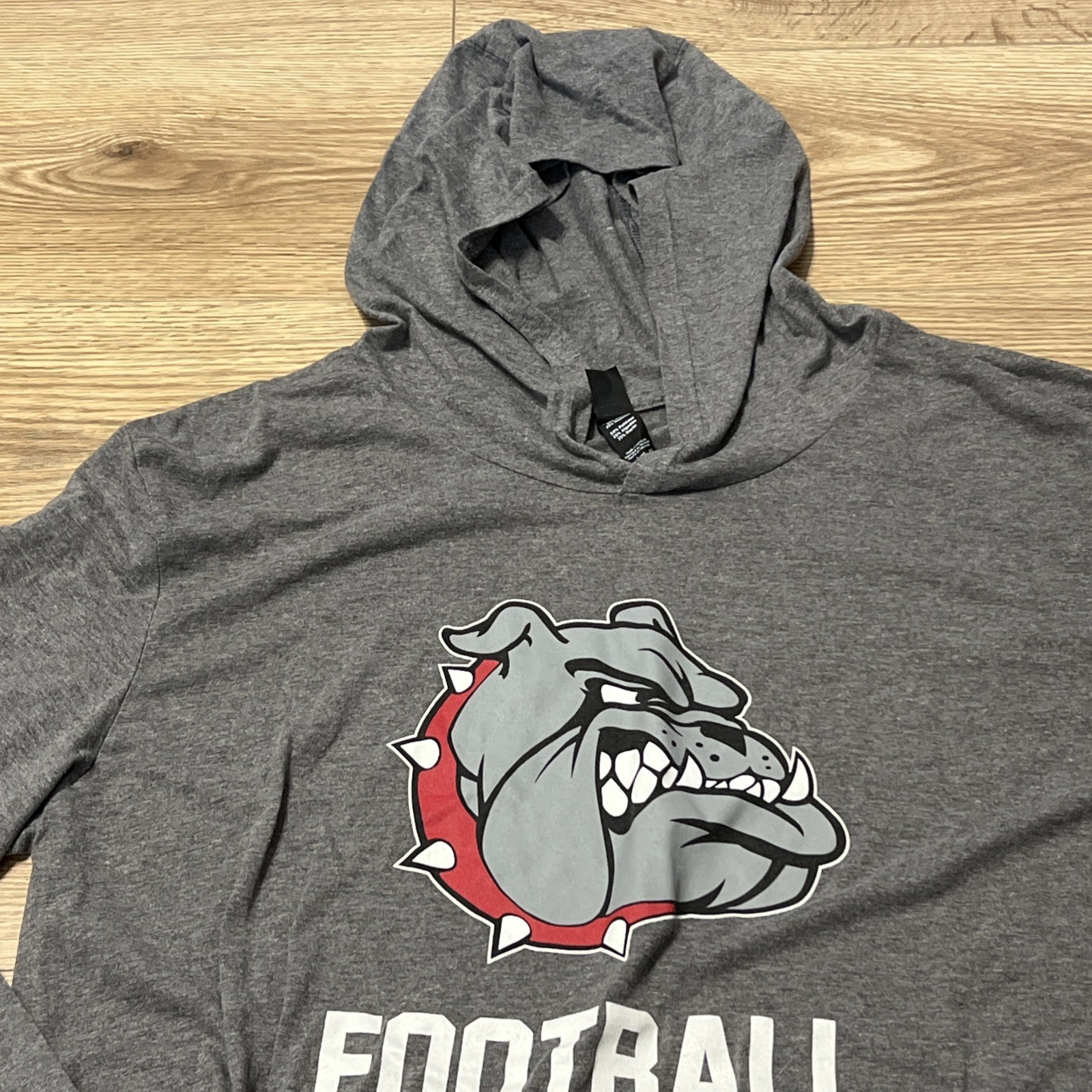 District The Perfect Tri Adult Grey Hooded Bulldog Football Top Size XL (A25)