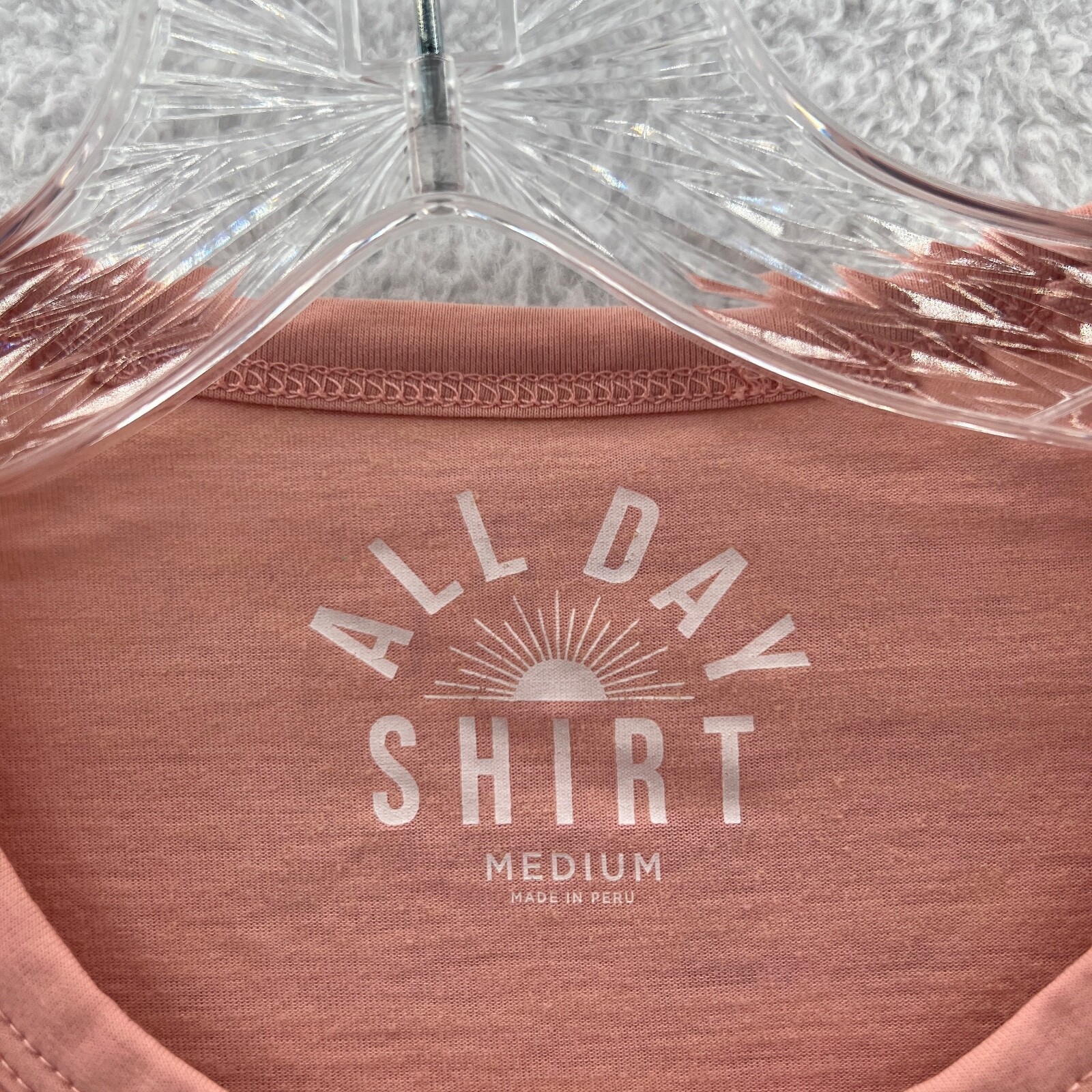 Faherty Shirt Medium Mens Orange All Day UPF Logo Short Sleeve Top Crew Neck Tee