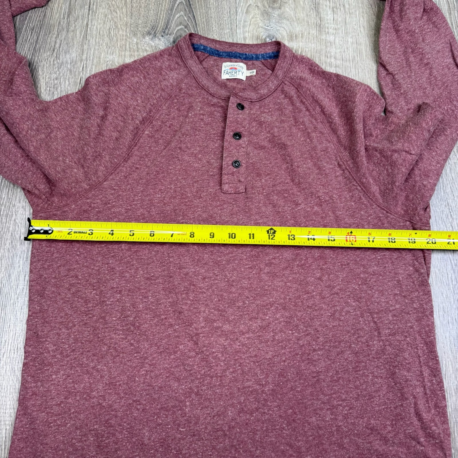 Faherty Mens Heathered Red Long Sleeve Cloud Organic Cotton Henley Shirt Size M