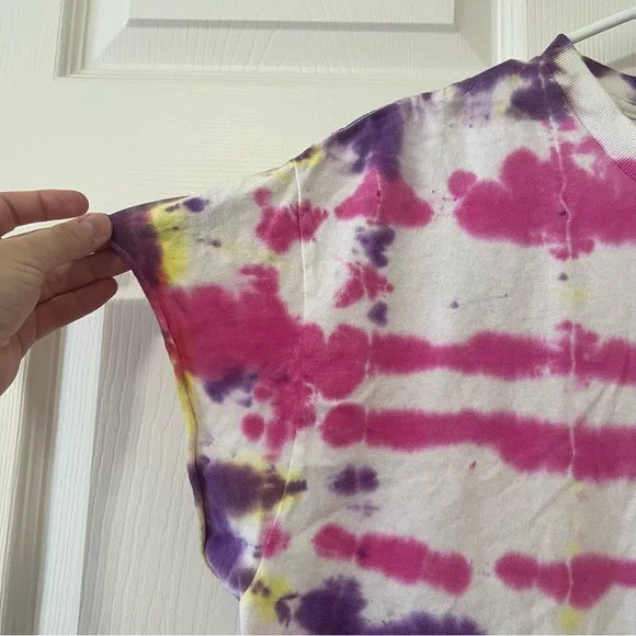 Gildan Heavy Cotton Tie Dye T-Shirt Large Multicolor Purple Yellow Pink Unisex