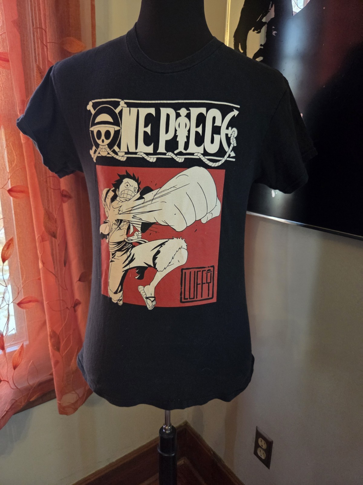 One Piece Shirt Men’s Luffy Straw Hat Punch Anime Hero Ripple Junction Size M