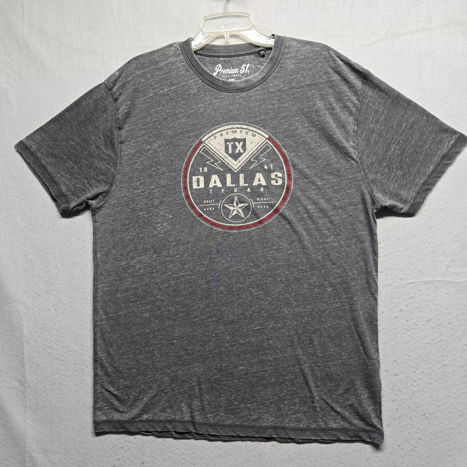 Premium 51 gray graphic t-shirt men size l.