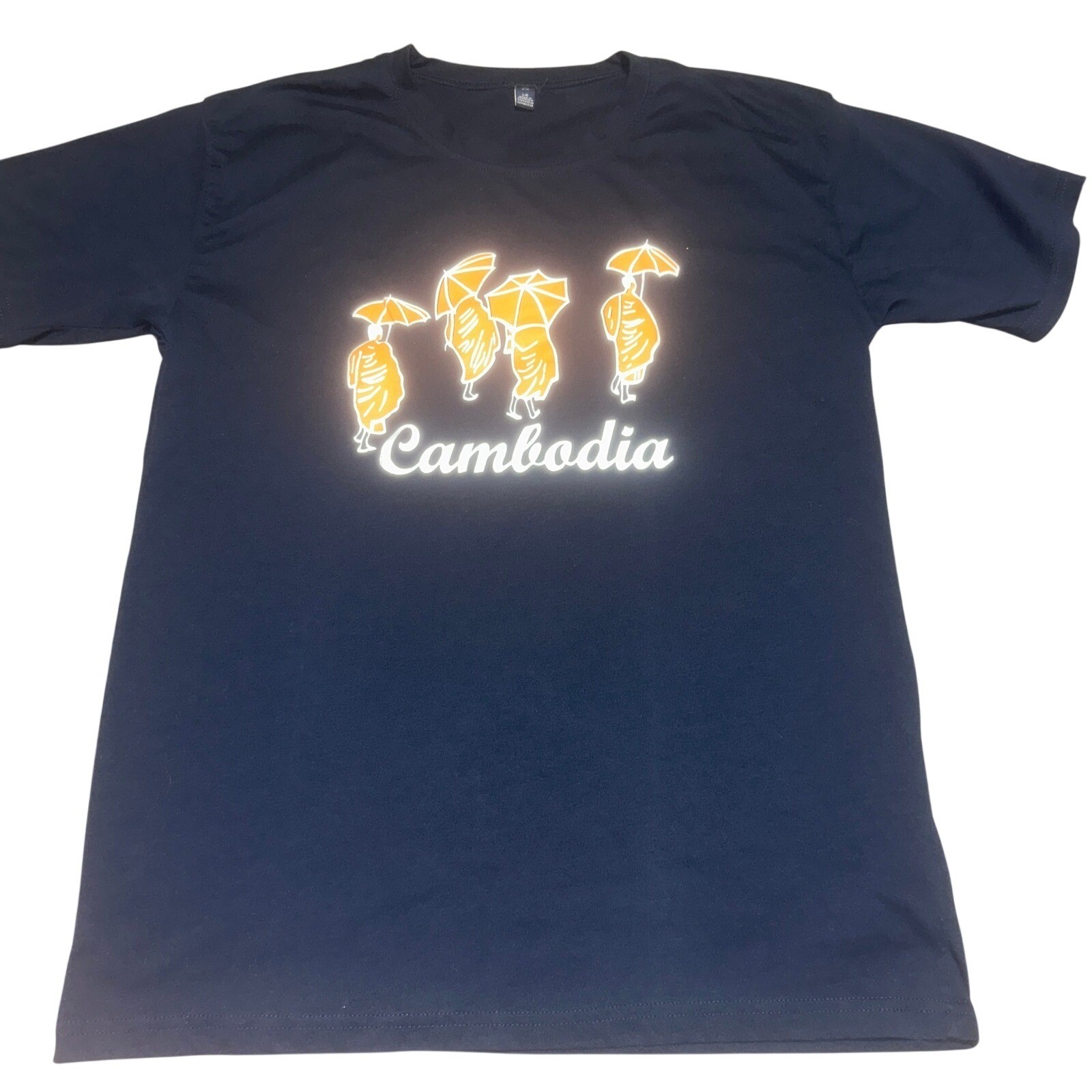 Mens Cambodia Monks Graphic Shirt Large Regular Navy Blue Souvenir Travel Tee