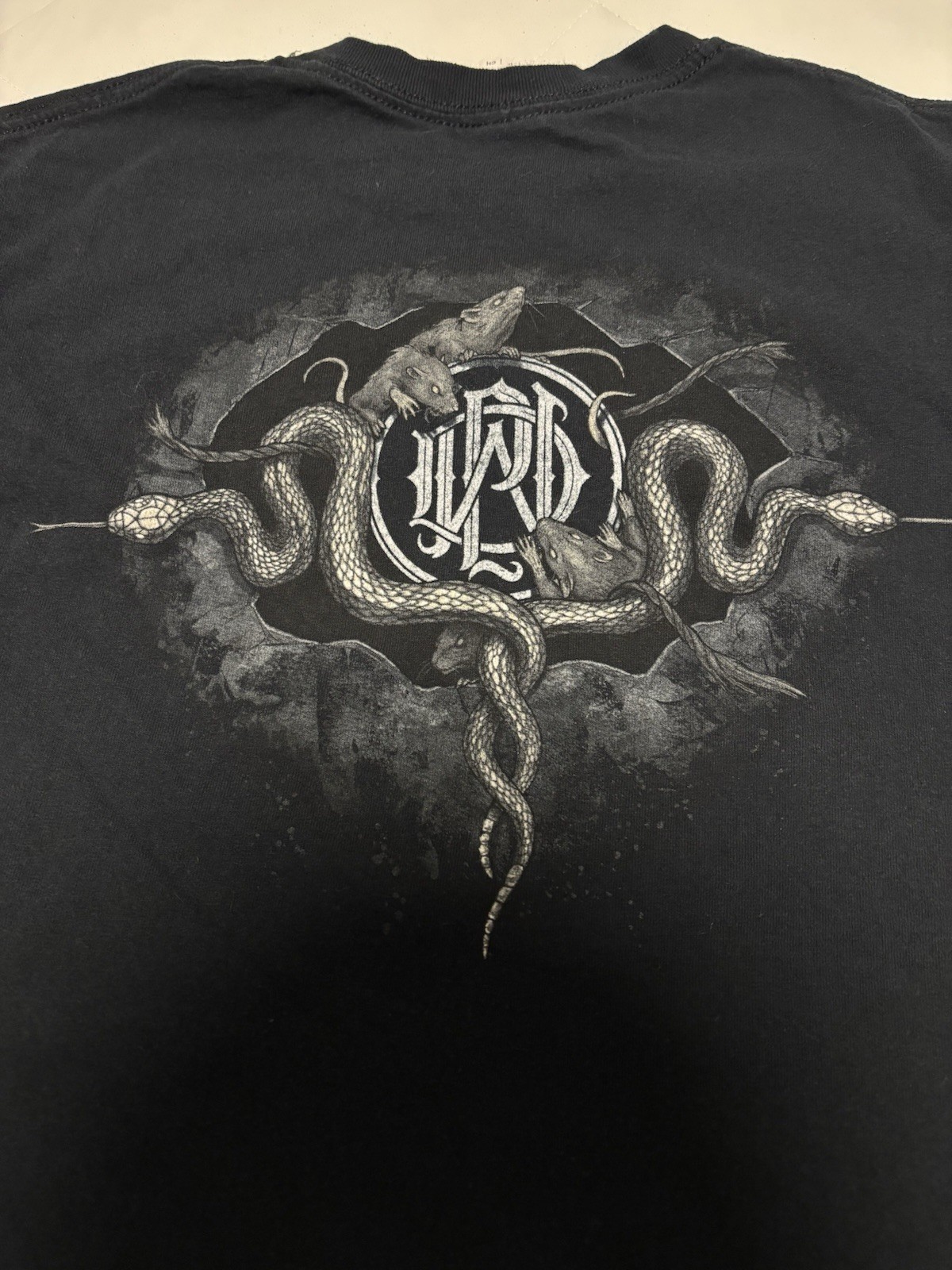 2015 Parkway Drive Crushed Skull Band T-Shirt Size S Ire Album Era Metalcore PWD