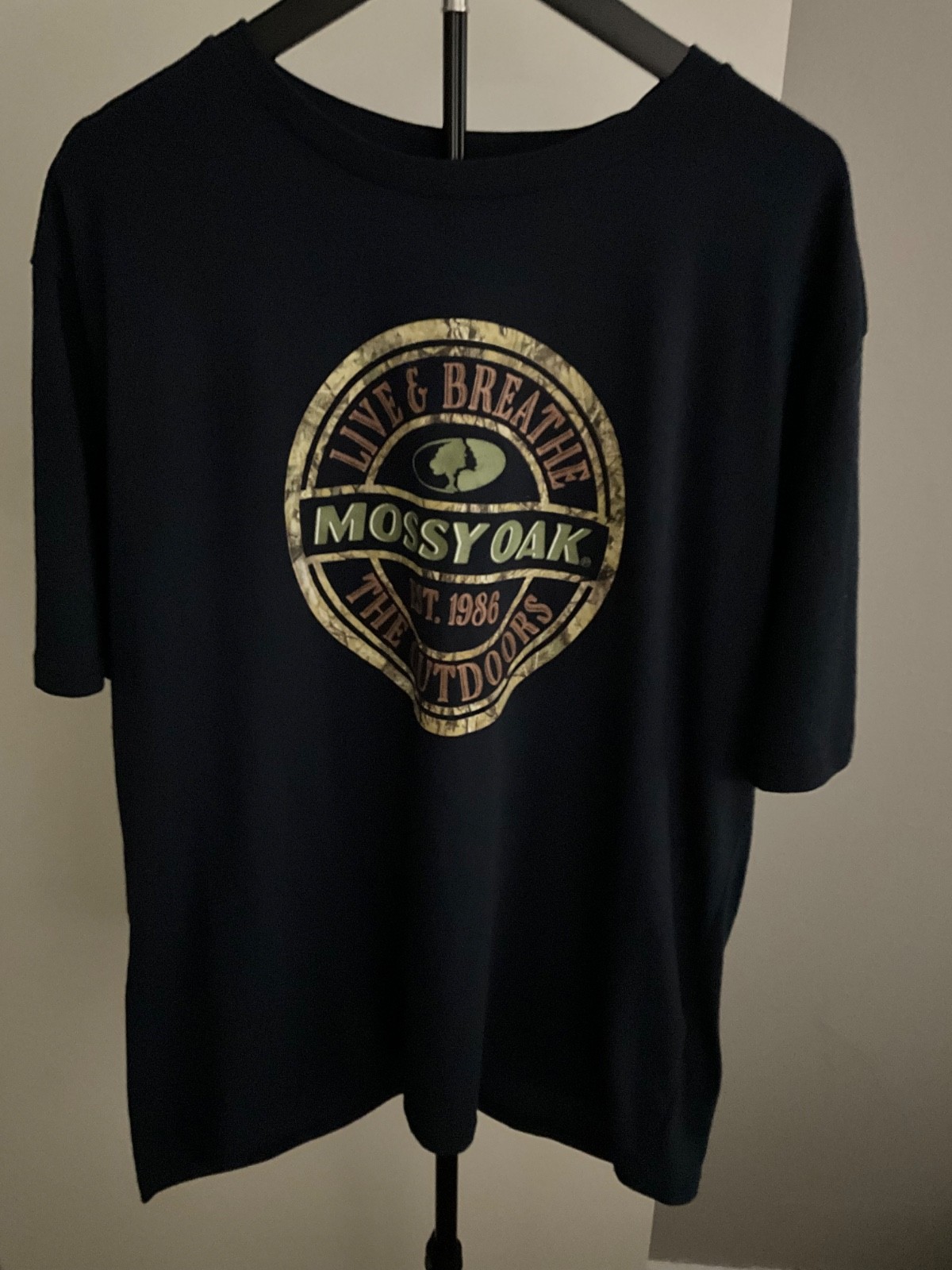 Mossy Oak Mens XL Black Graphic Tee Live & Breathe The Outdoors Camo Logo