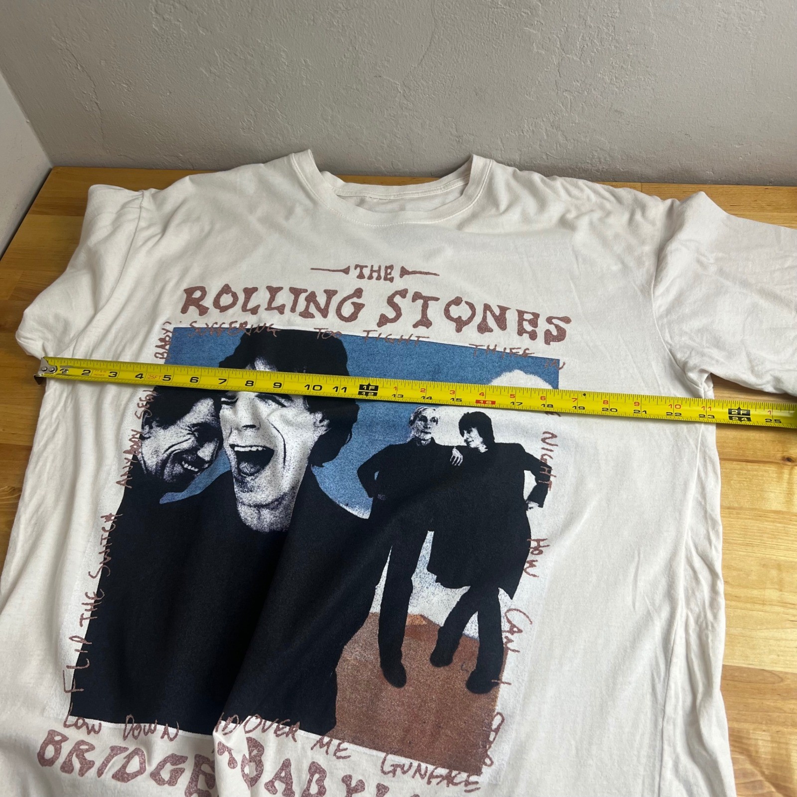 The Rolling Stones Bridges to Babylon Tour T Shirt XL Cream Band Tee Mens