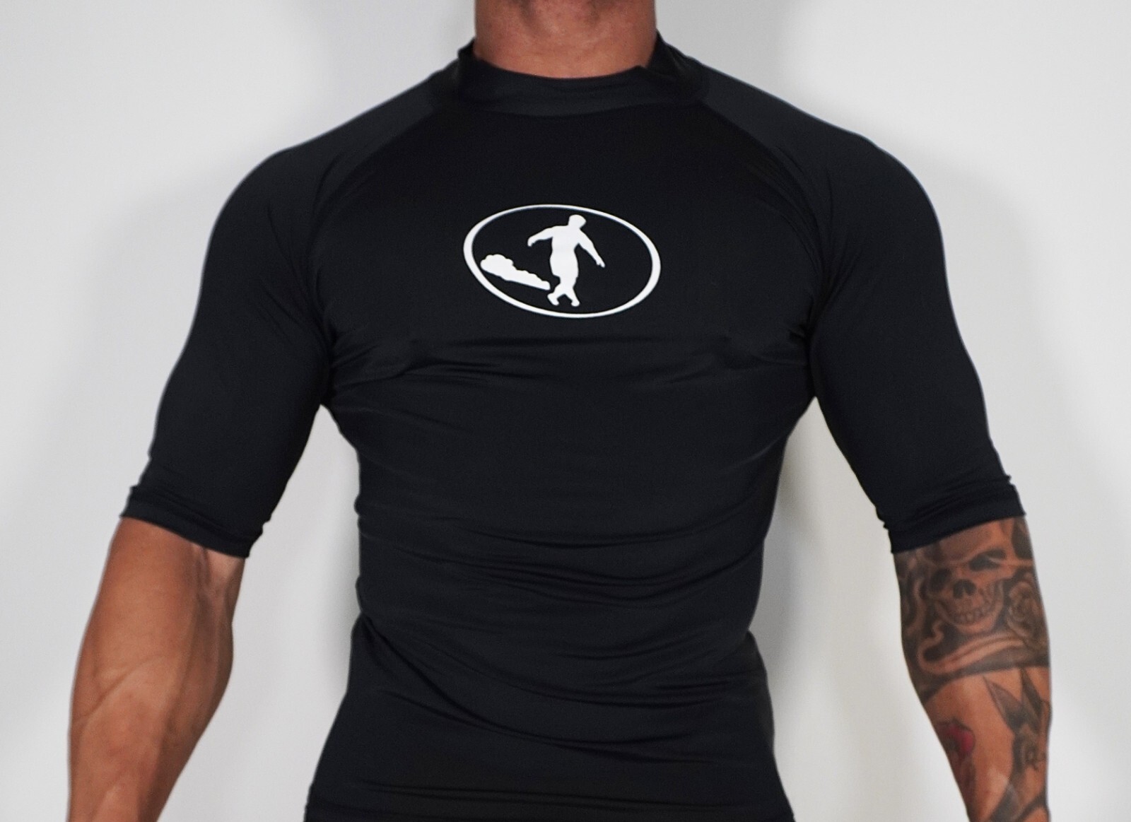 MEN&rsquo;S NYLON ATHLETIC BLACK SHIRT SIZE X-LARGE