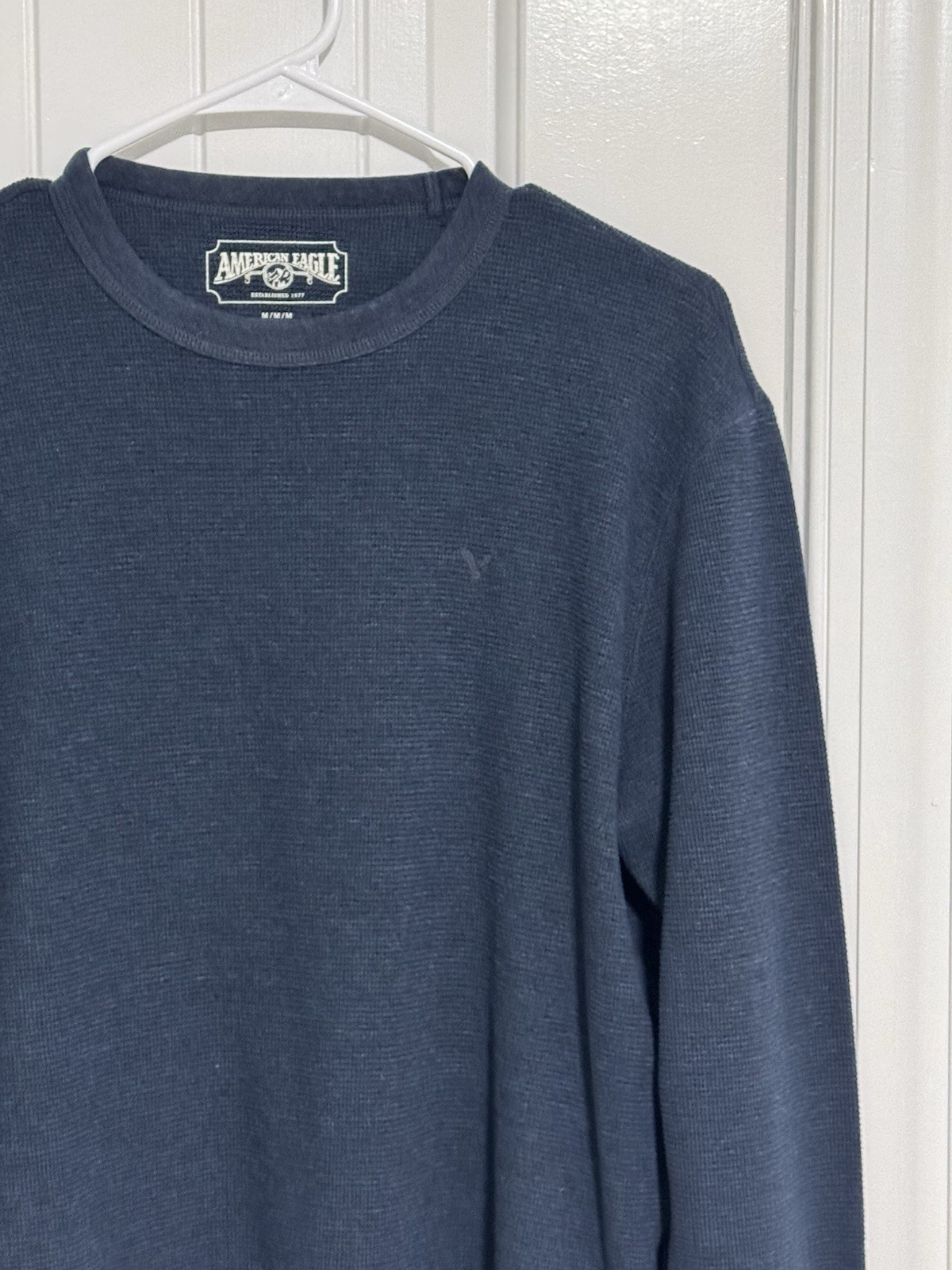 American Eagle Men&rsquo;s Long Sleeve Thermal Waffle Knit Shirt, Size M Medium Grey