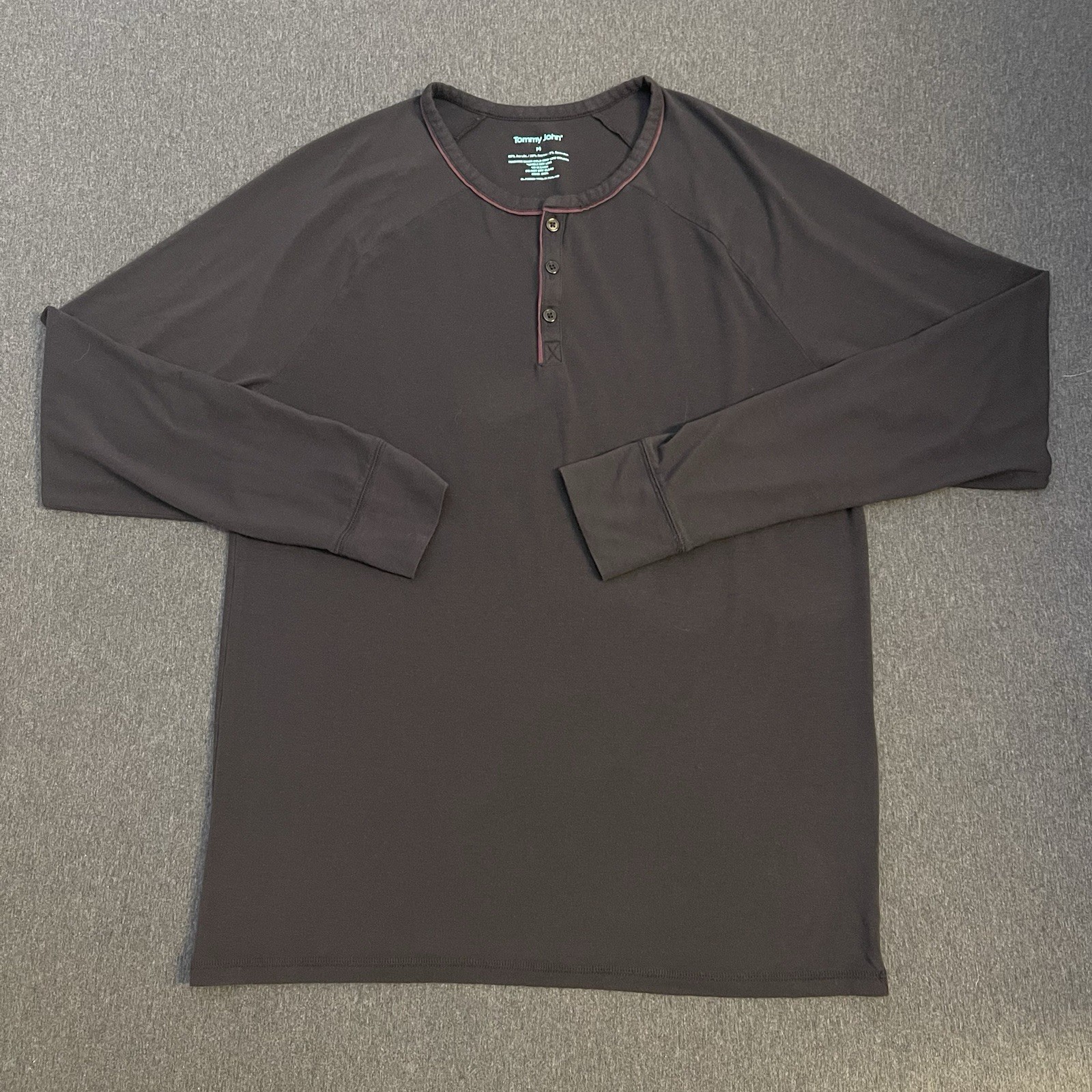 Tommy John Shirt Men Medium Black Henley Pullover Stretch Comfort Long Sleeve