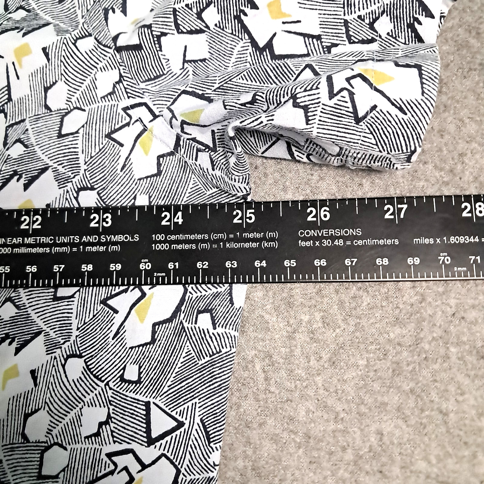 J Crew Flex Button Down Short Slv Shirts Lot of 2 Geometric & Floral Patterns XL