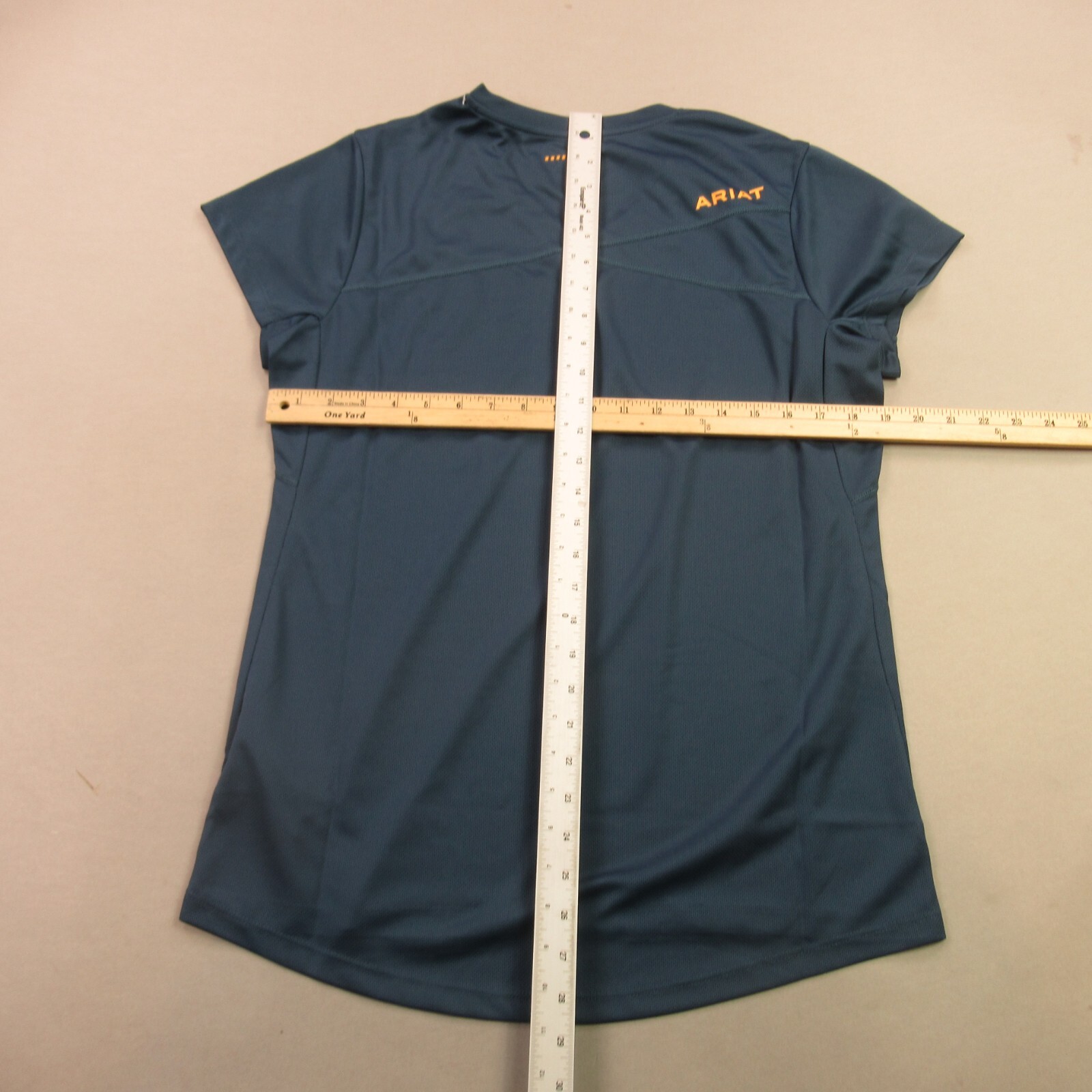 Ariat Shirt Mens Medium Short Sleeve V Neck Outdoors Lightweight Rebar Blue