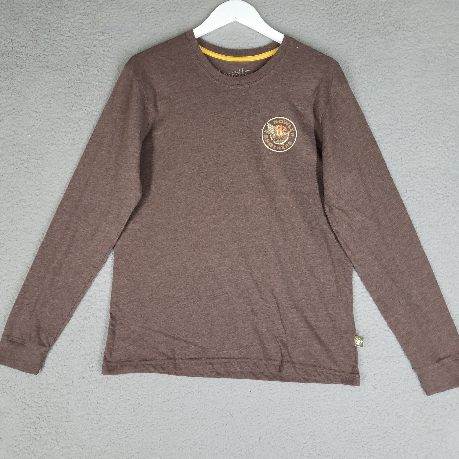 Howler Bros T-Shirt Adult Medium Brown Long Sleeves Crewneck Casual Travel Men&rsquo;s