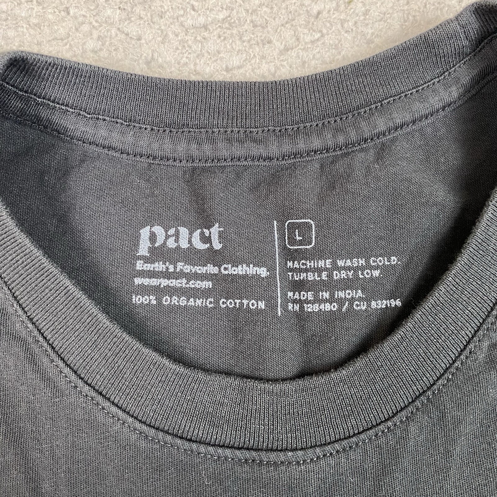 Pact Organic T Shirt Men&rsquo;s Size L Black Short Sleeve Crewneck Cotton Large EUC