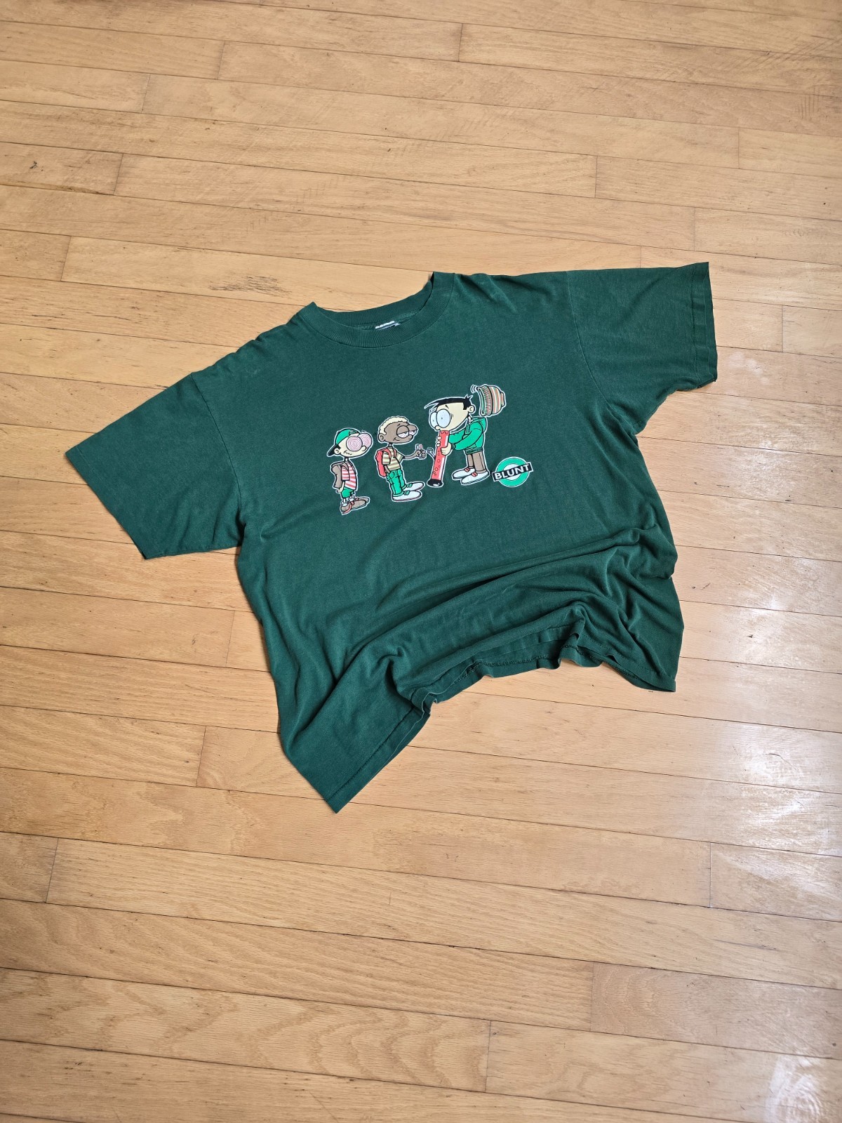 vintage 90&rsquo;s | Blunt Skate hunter green graphic print single stitch boxy t-shirt