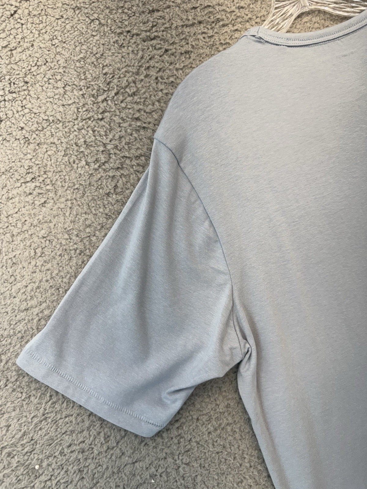 Kenneth Cole Medium Active Tech T-Shirt Sky Blue Stretch NWT