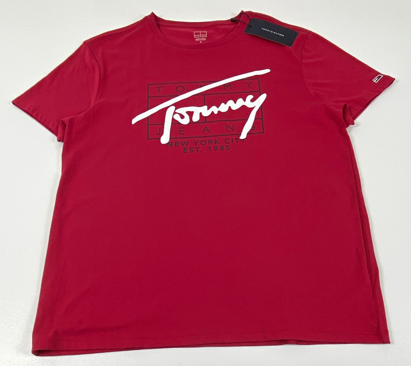 Tommy Hilfiger Men&rsquo;s Crew Neck Short Sleeve Logo Graphic T-Shirt Red M
