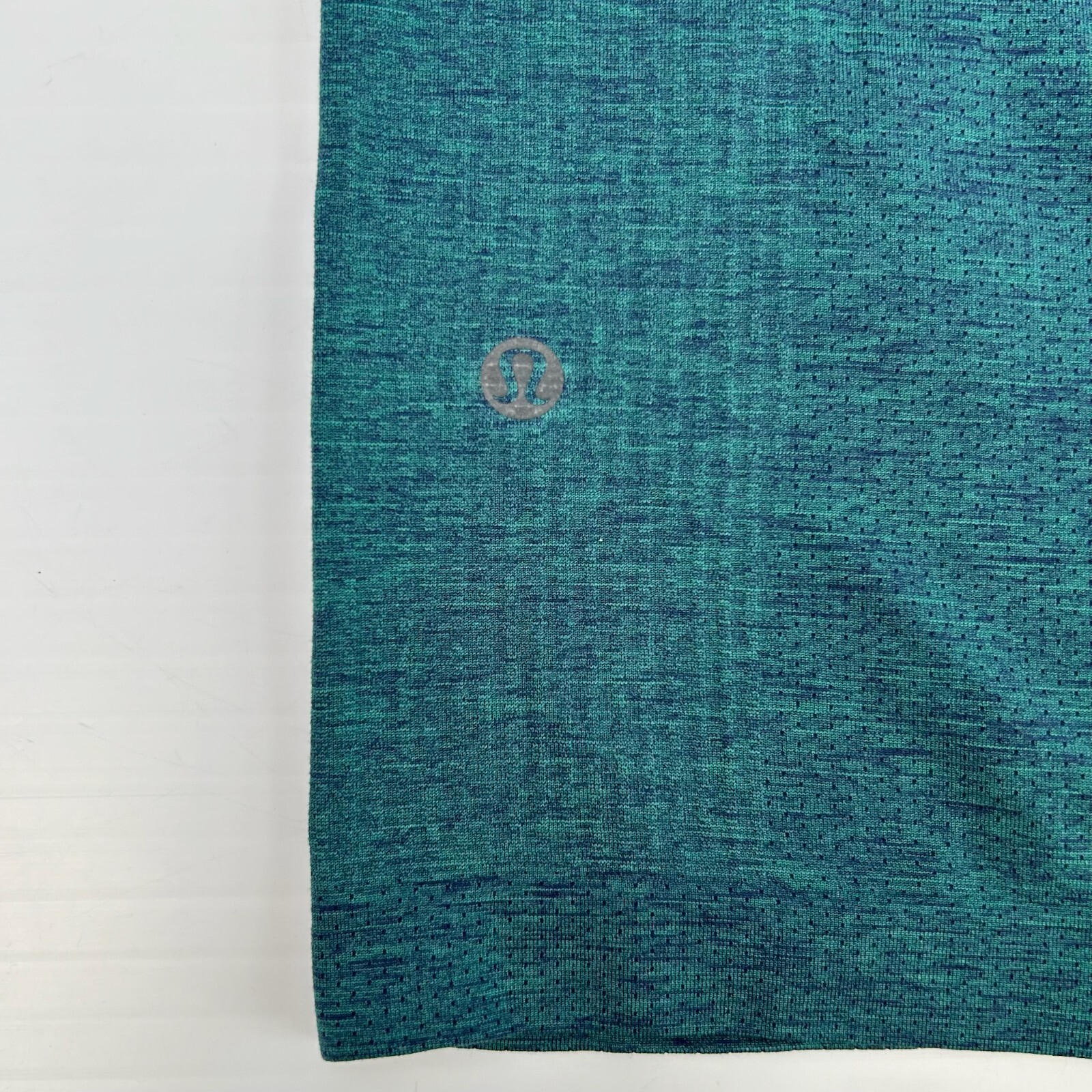 Lululemon Shirt Men Small Heather Teal Long Sleeve Train Work Party Run Gym Ex
