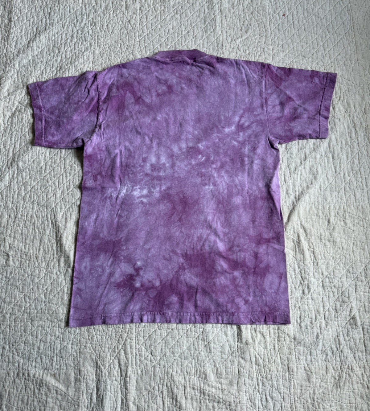 Vintage 90s Purple Tie Dye The Mountain Humming Bird And Flower Graphic T-shirt