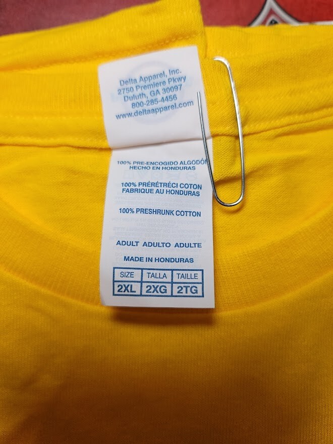 MINIONS Despicable Me Minions Adult T-Shirt Yellow NEW Large XL or 2X