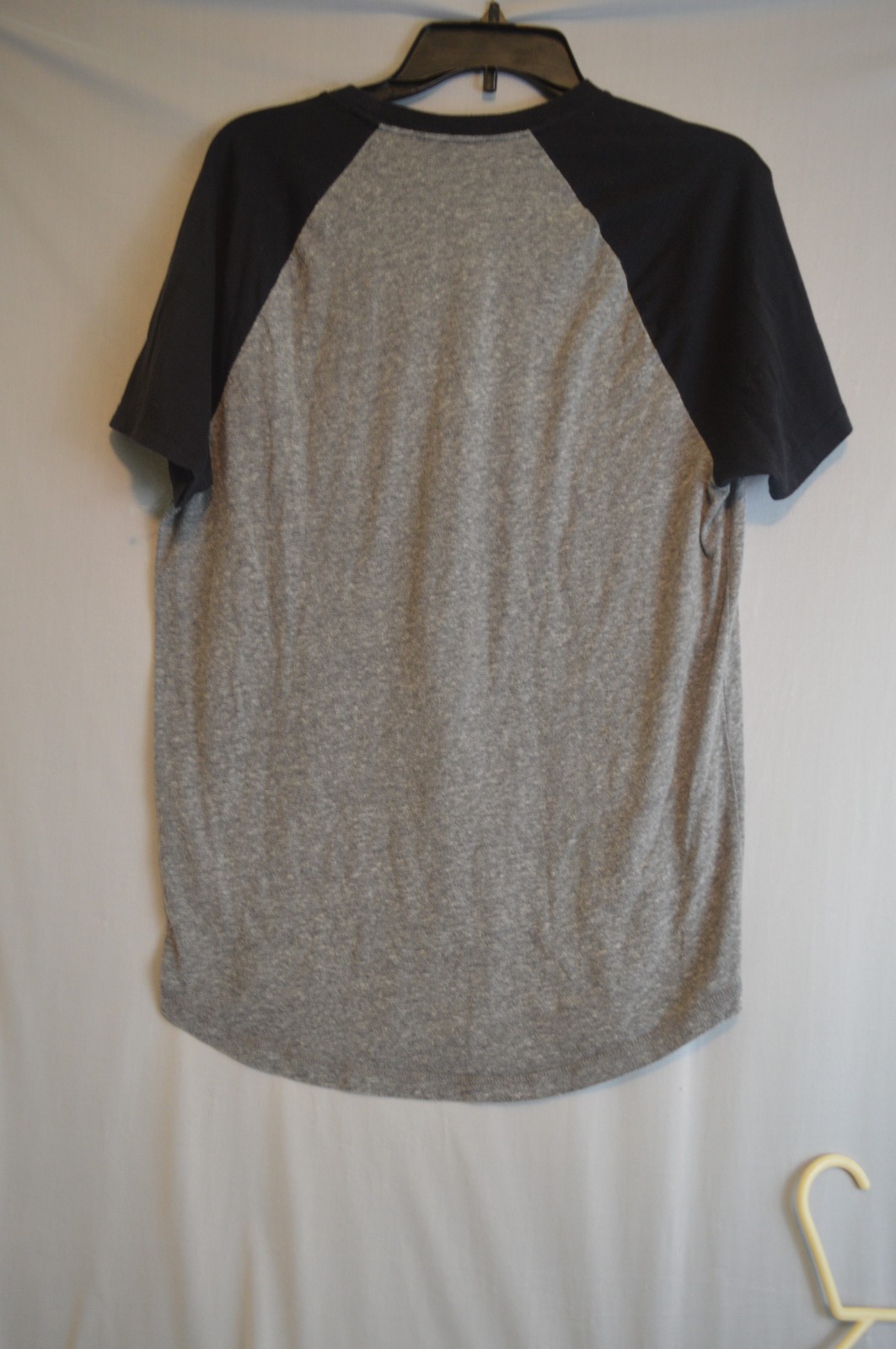 Men Hollister T-shirts Sz. Lg. Must have collection Y2K 2 shirts 100% cotton