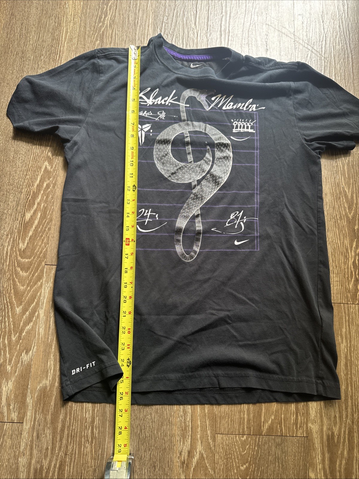 Nike Dri-FIT Kobe Bryant Black Graphic T-Shirt M Black Mamba Rare Basketball