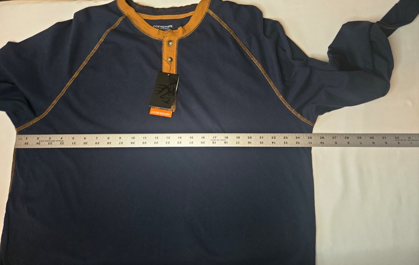 Legendary Whitetails Men Recluse Raglan Henley Shirt XL Navy Blue Browm NWT