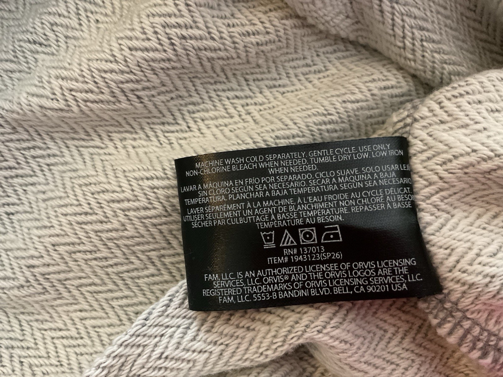 Orvis Mens Crewneck Gray Marled Long Sleeve Shirt – Size L