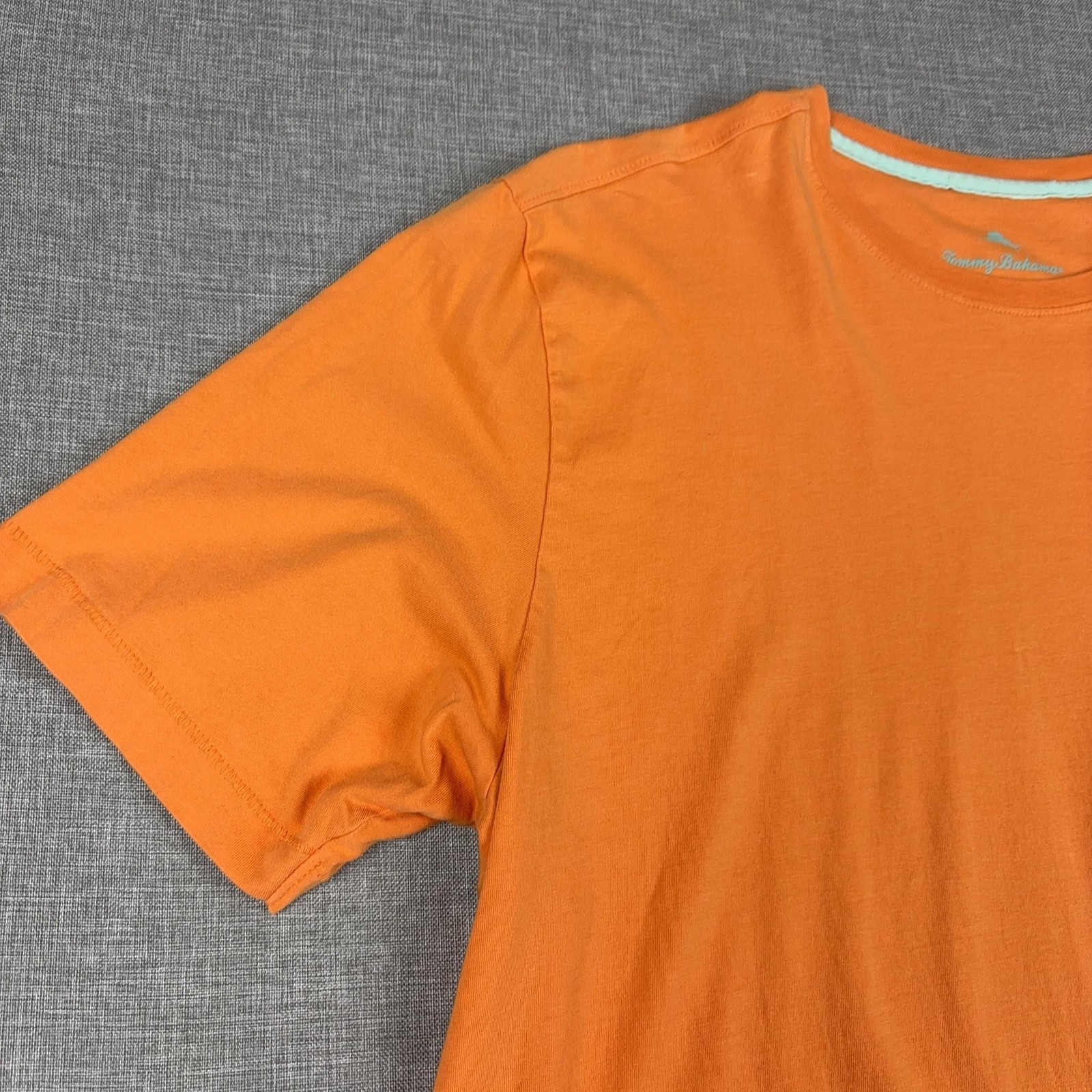 Tommy Bahama Shirt Mens M Orange Pima Cotton Pocket Tagless Logo Jersey Crewneck