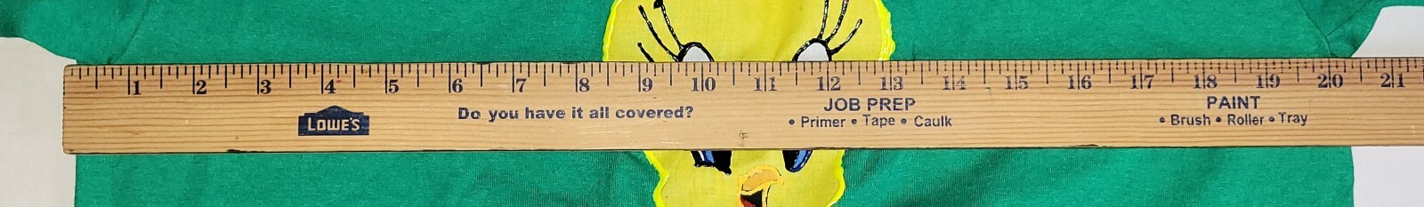 Vintage Hanes Heavyweight Tweety Bird Short Sleeve T-Shirt Size Large Green