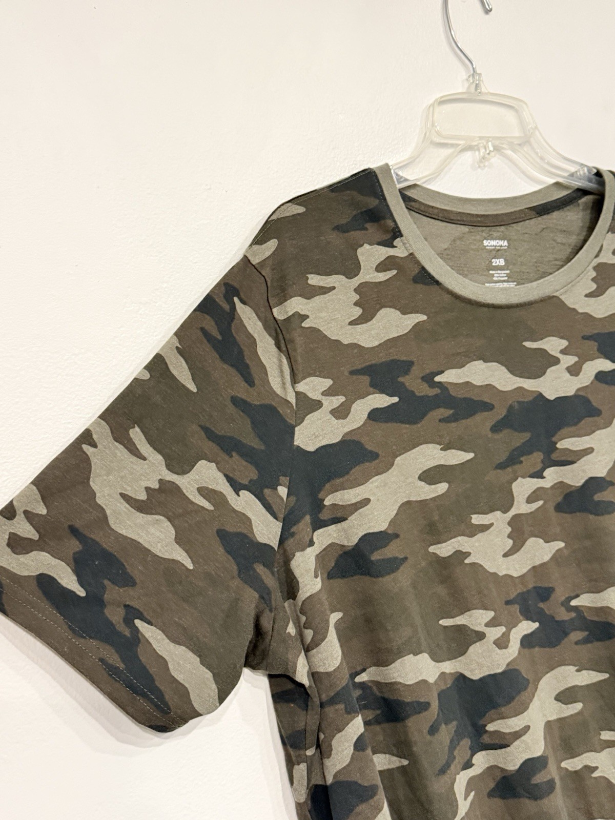 Sonoma Men&rsquo;s Tee Size 2XB (Big 2XL) Jungle Camo Short Sleeve Cotton / Polyester