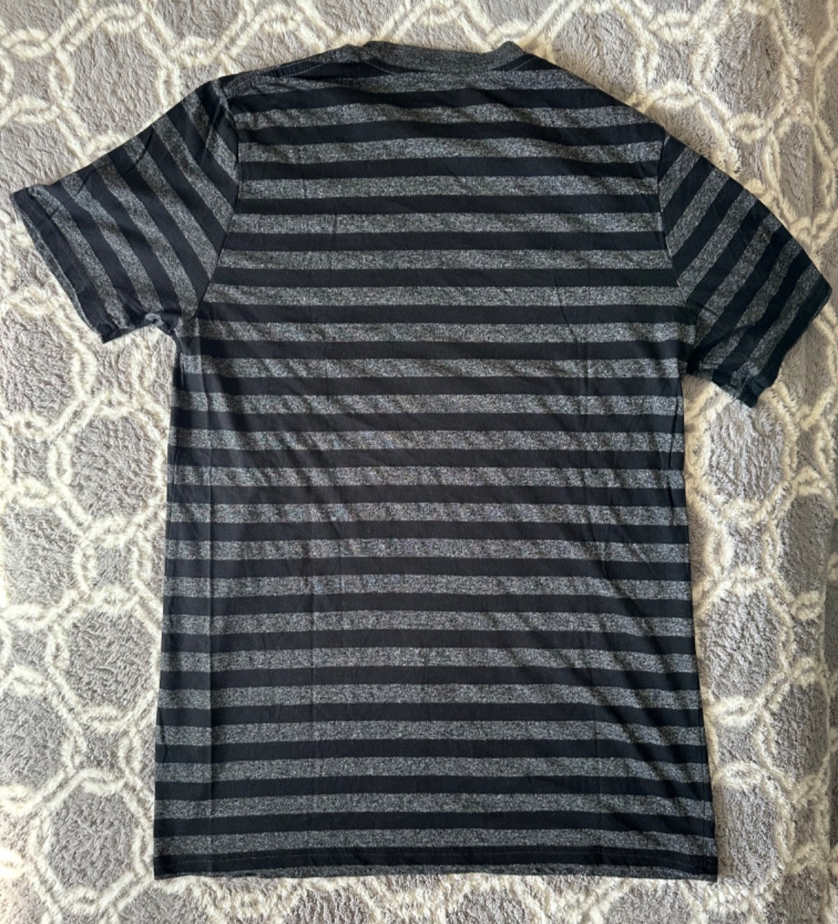 BDG Slim Fit Men&rsquo;s Crew Neck T-Shirt Striped L Black & Gray